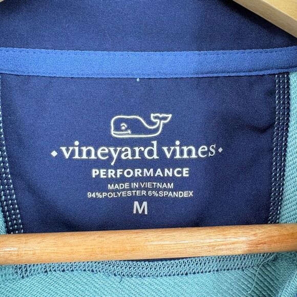 Vineyard Vines Performance 1/4 Zip Pullover in Green, Sz Medium, Preppy Nautical - Picture 8 of 9